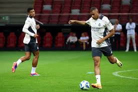 毕包主帅：巴黎是欧冠冠军，这一分是拼尽全力才换来的